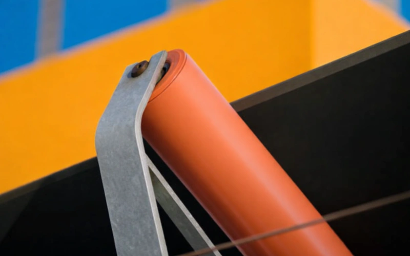 conveyor rollers in the conveyor system
